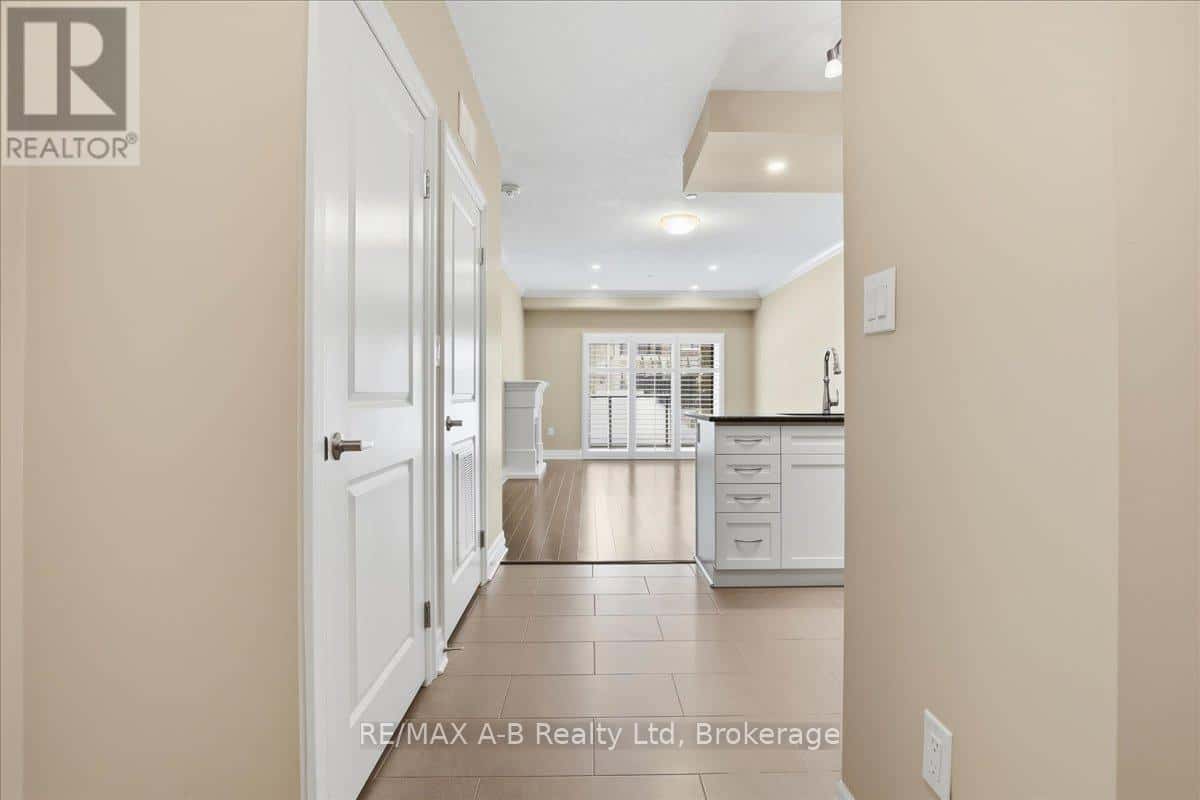 107 - 255 JOHN STREET N — Stratford, Ontario - Photo 4 of 24