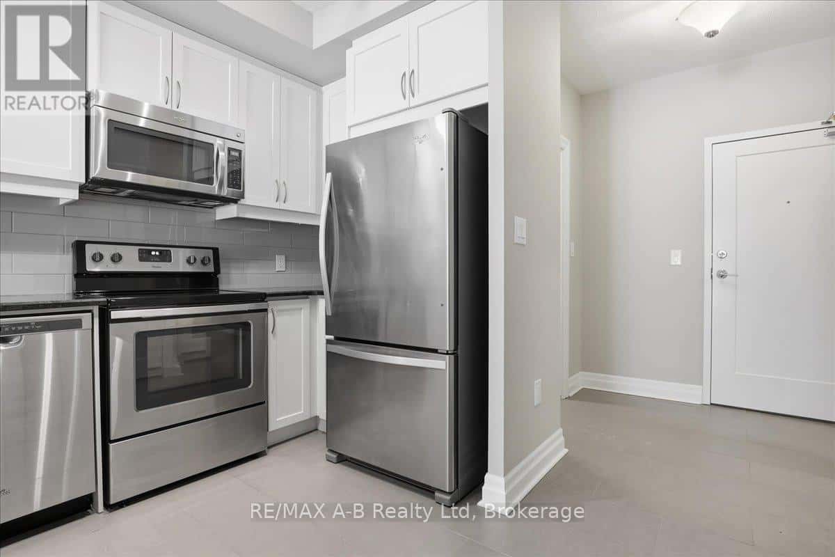 107 - 255 JOHN STREET N — Stratford, Ontario - Photo 5 of 24