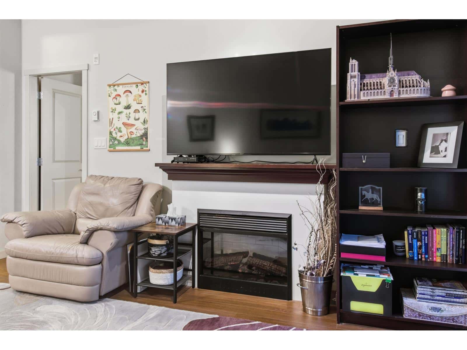 404 33338 E BOURQUIN CRESCENT — Abbotsford, British Columbia - Photo 5 of 28