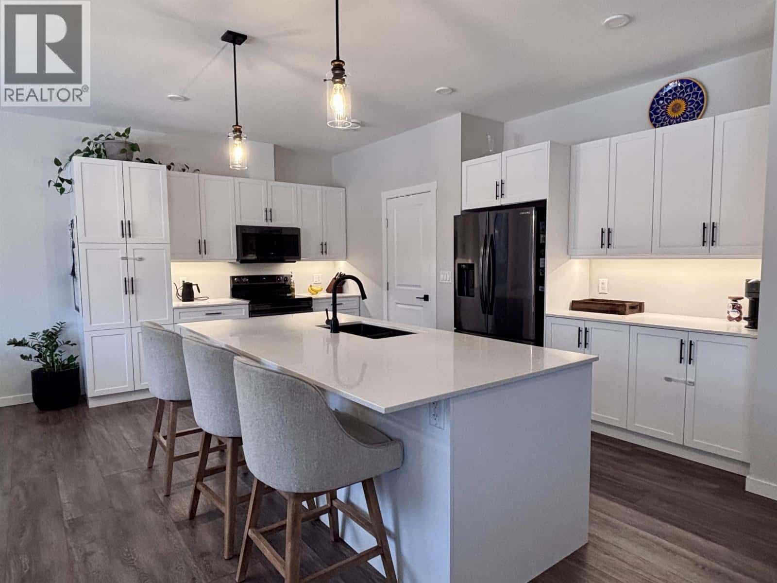 3903 WIRTL STREET — Terrace, British Columbia - Photo 4 of 25