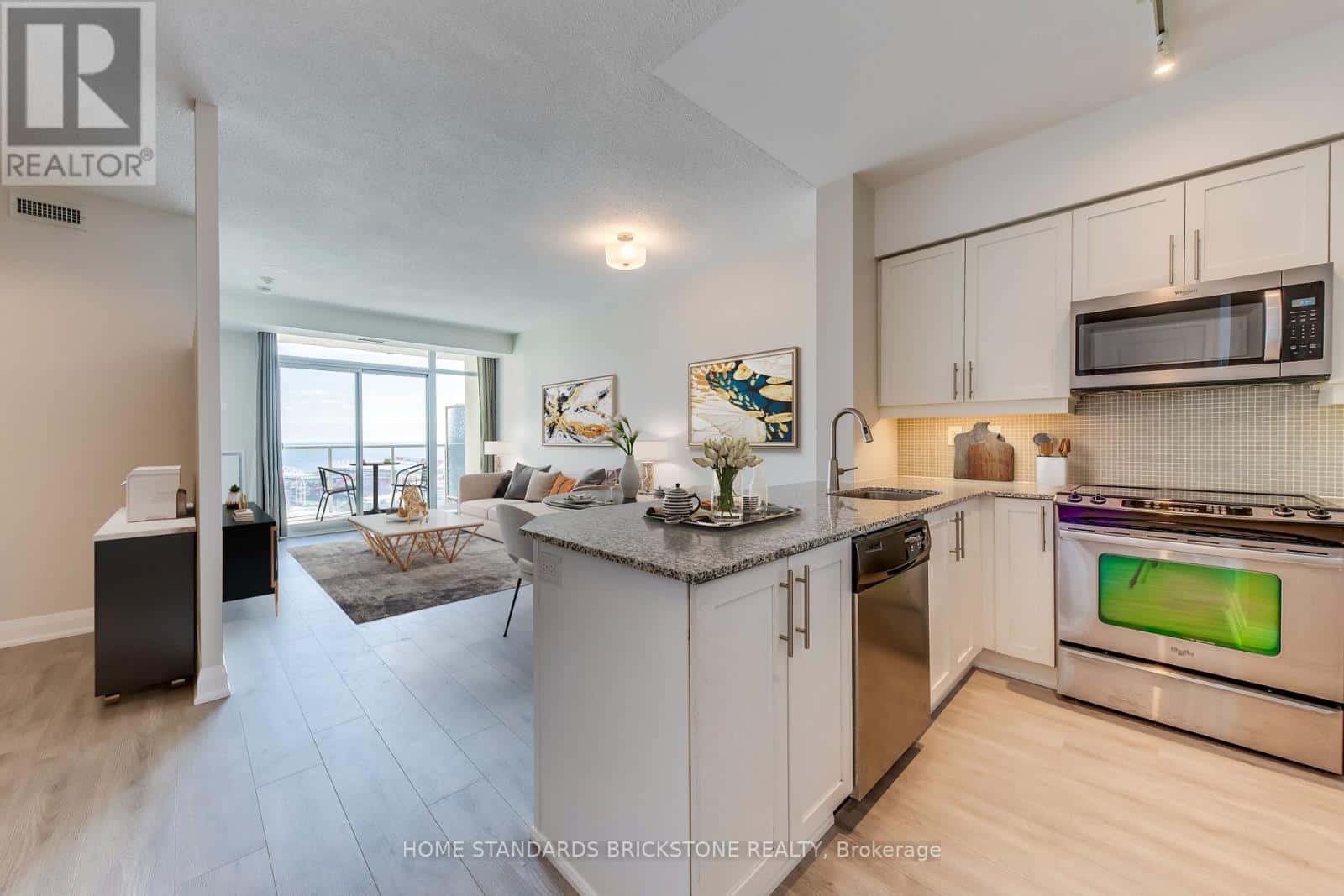 2508 - 125 WESTERN BATTERY ROAD — Toronto (Niagara), Ontario - Photo 2 of 49