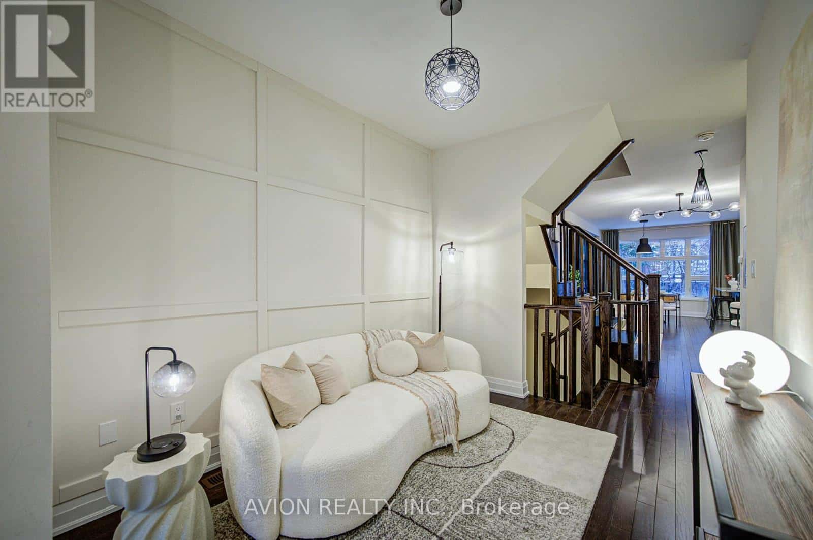 42 CAUSLAND LANE — Richmond Hill (Devonsleigh), Ontario - Photo 3 of 39