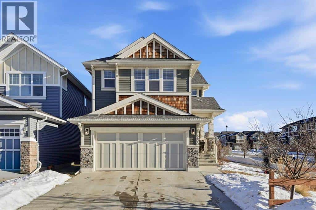 200 Kingsmere Cove SE — Airdrie, Alberta - Photo 2 of 40