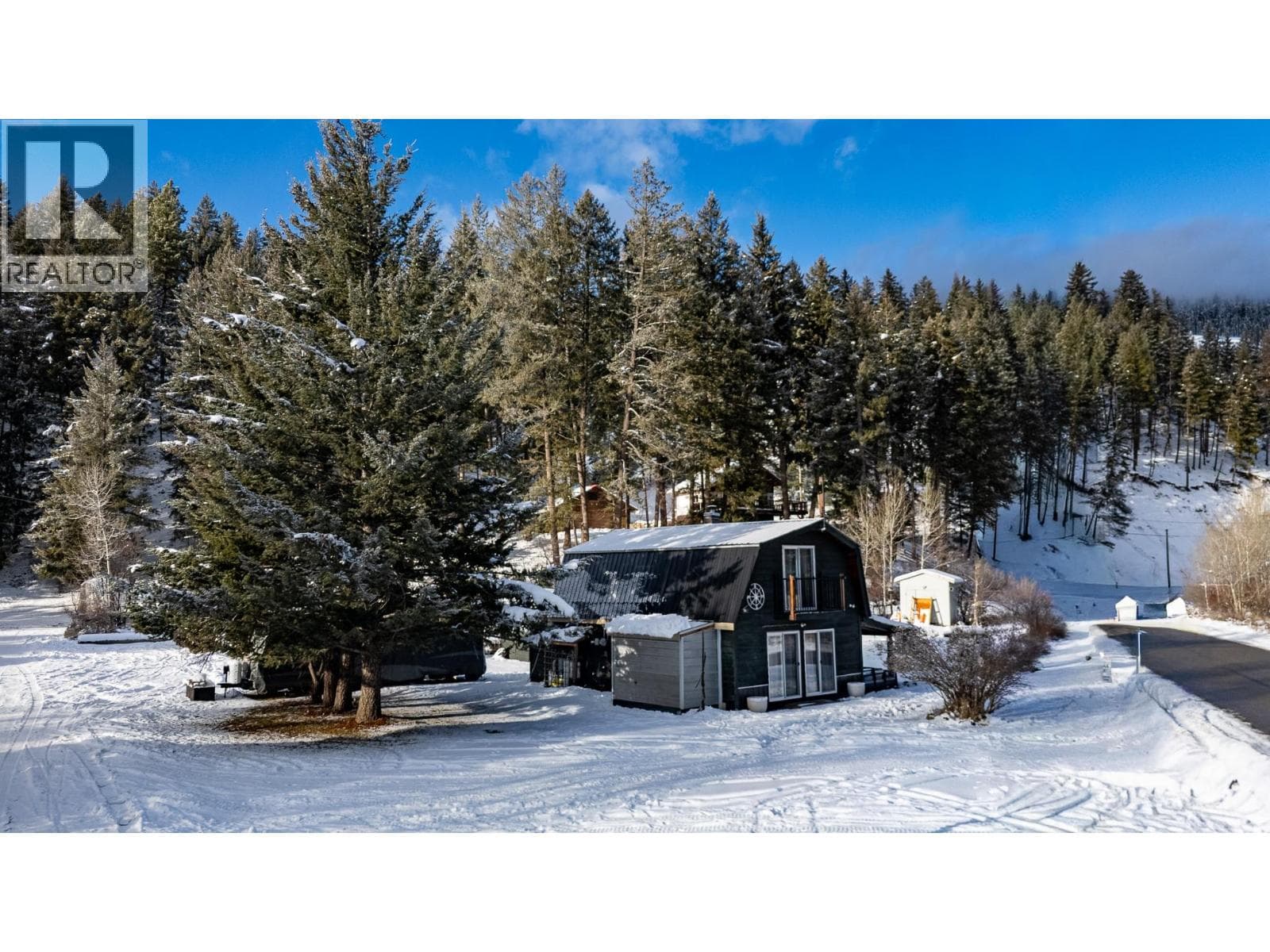 172 6th Street — Coalmont-Tulameen, British Columbia - Main photo