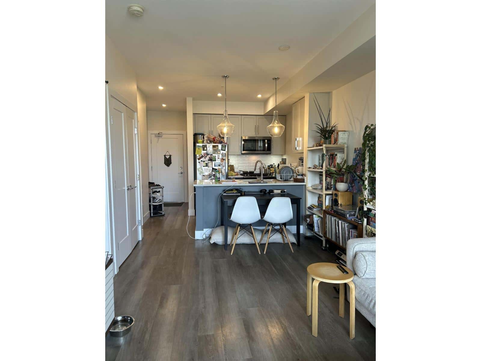 304 32838 VENTURA AVENUE — Abbotsford, British Columbia - Photo 4 of 13