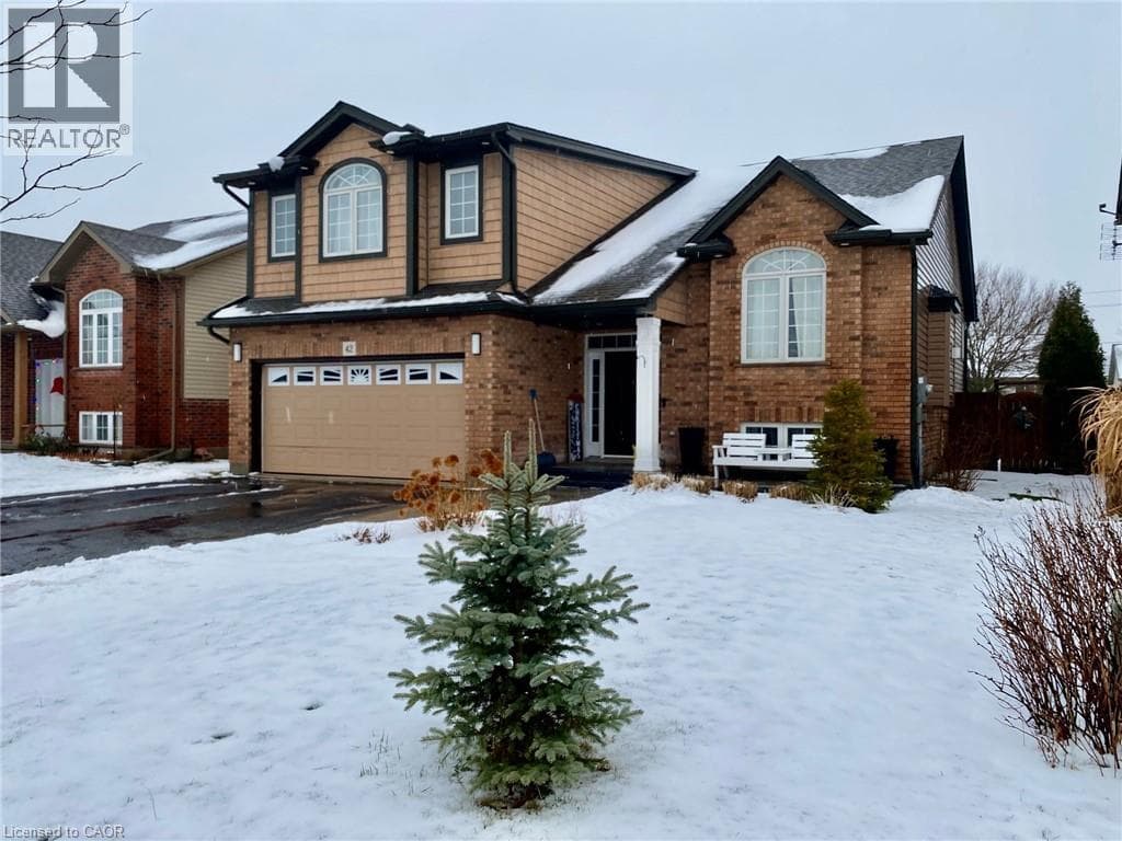 42 JANE Street — Smithville, Ontario - Main photo