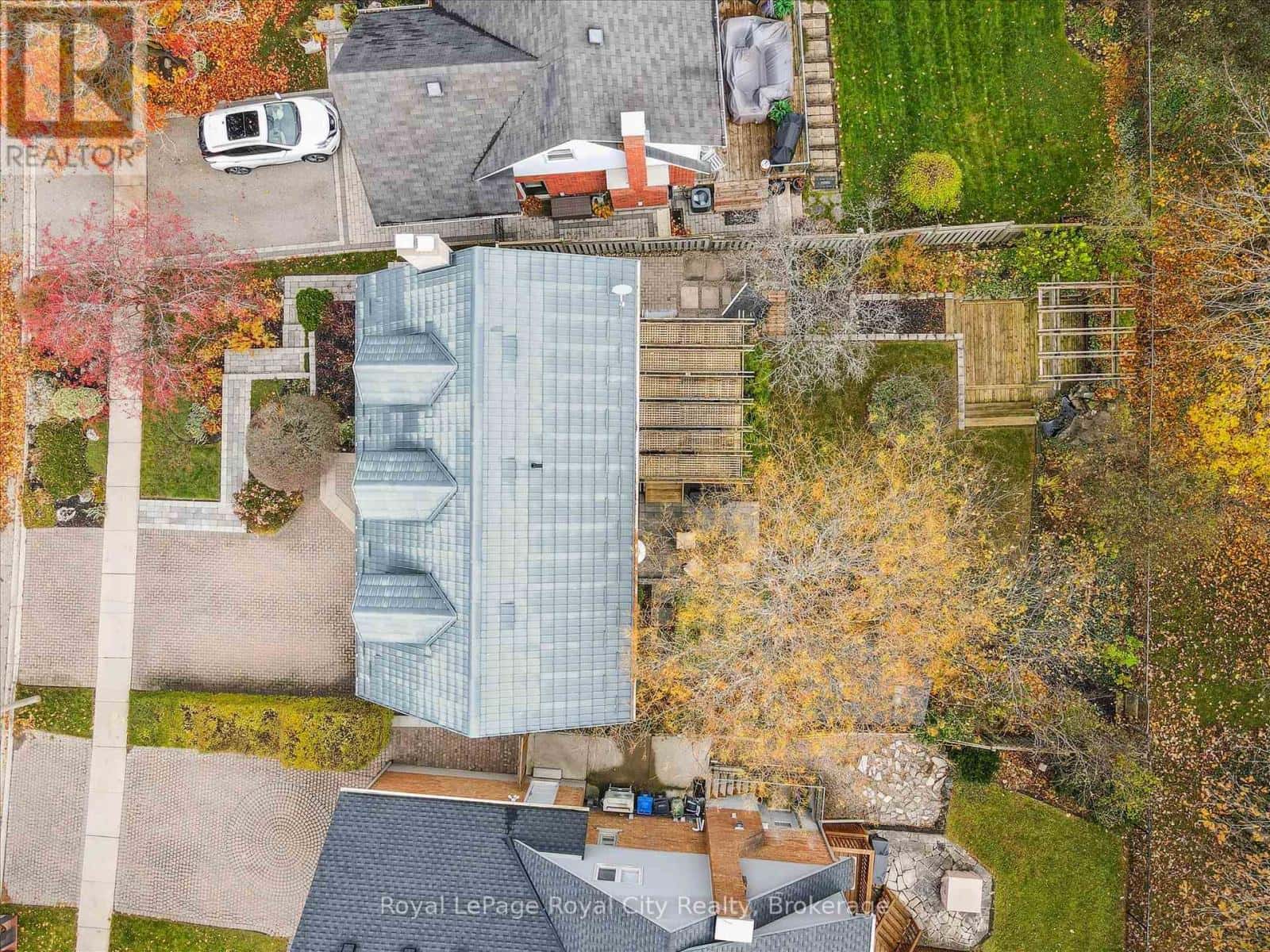 52 HILLDALE CRESCENT — Guelph (Kortright West), Ontario - Photo 5 of 50