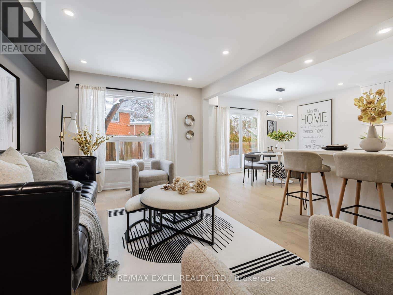 69 BARONESS CRESCENT — Toronto (Don Valley Village), Ontario - Photo 5 of 33