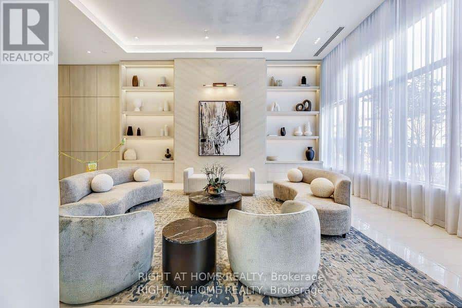 213 - 1063 DOUGLAS MCCURDY COMMON — Mississauga (Lakeview), Ontario - Photo 5 of 36