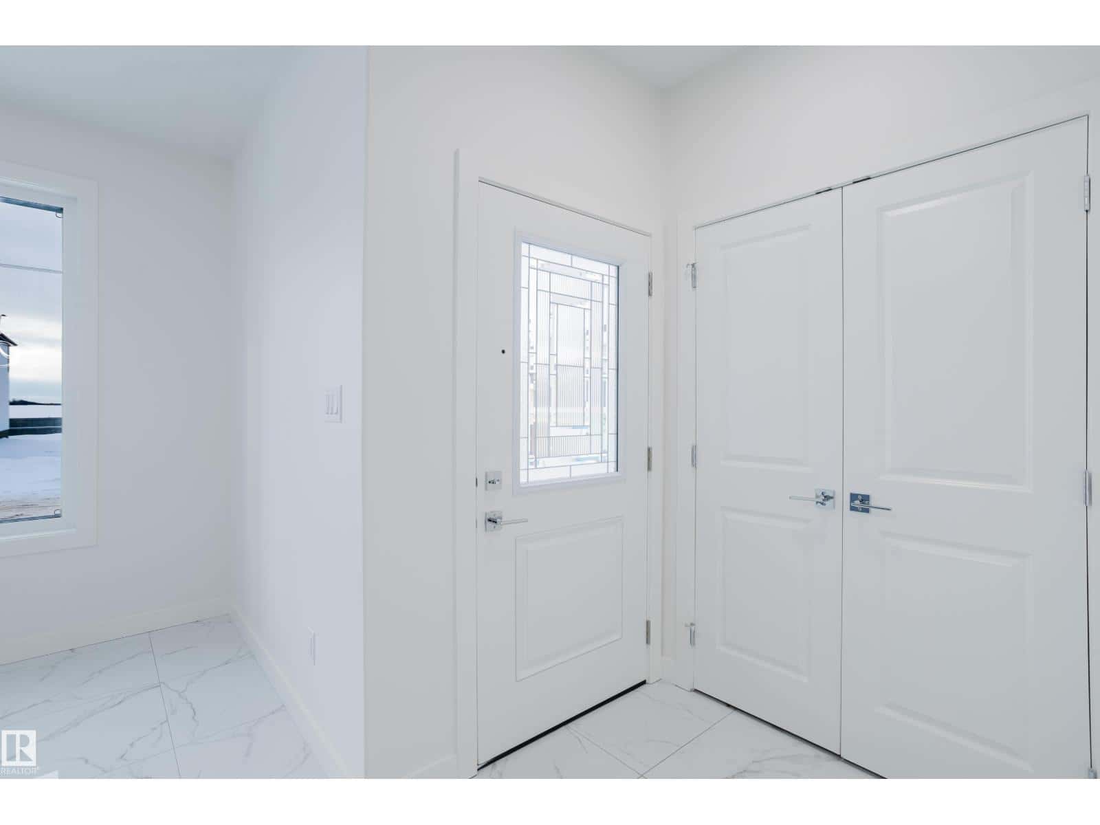 4119 67 ST — Beaumont, Alberta - Photo 3 of 43