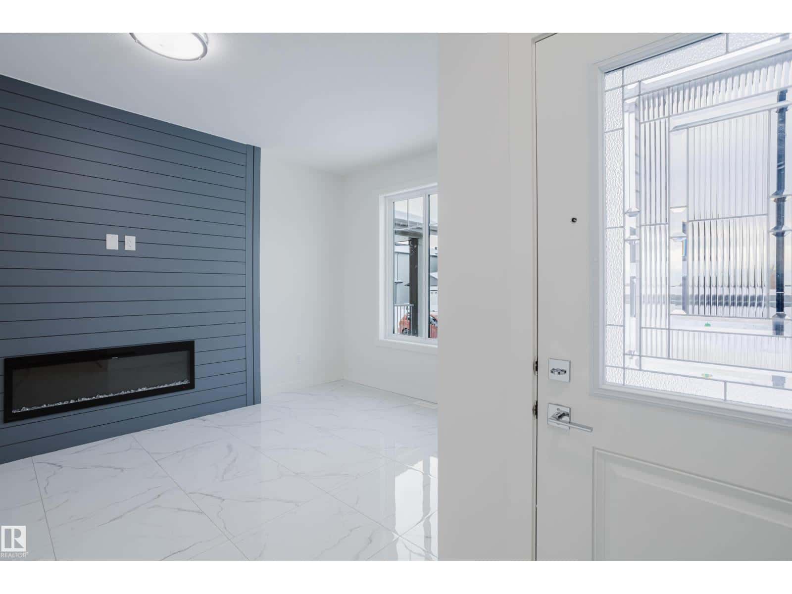 4119 67 ST — Beaumont, Alberta - Photo 4 of 43