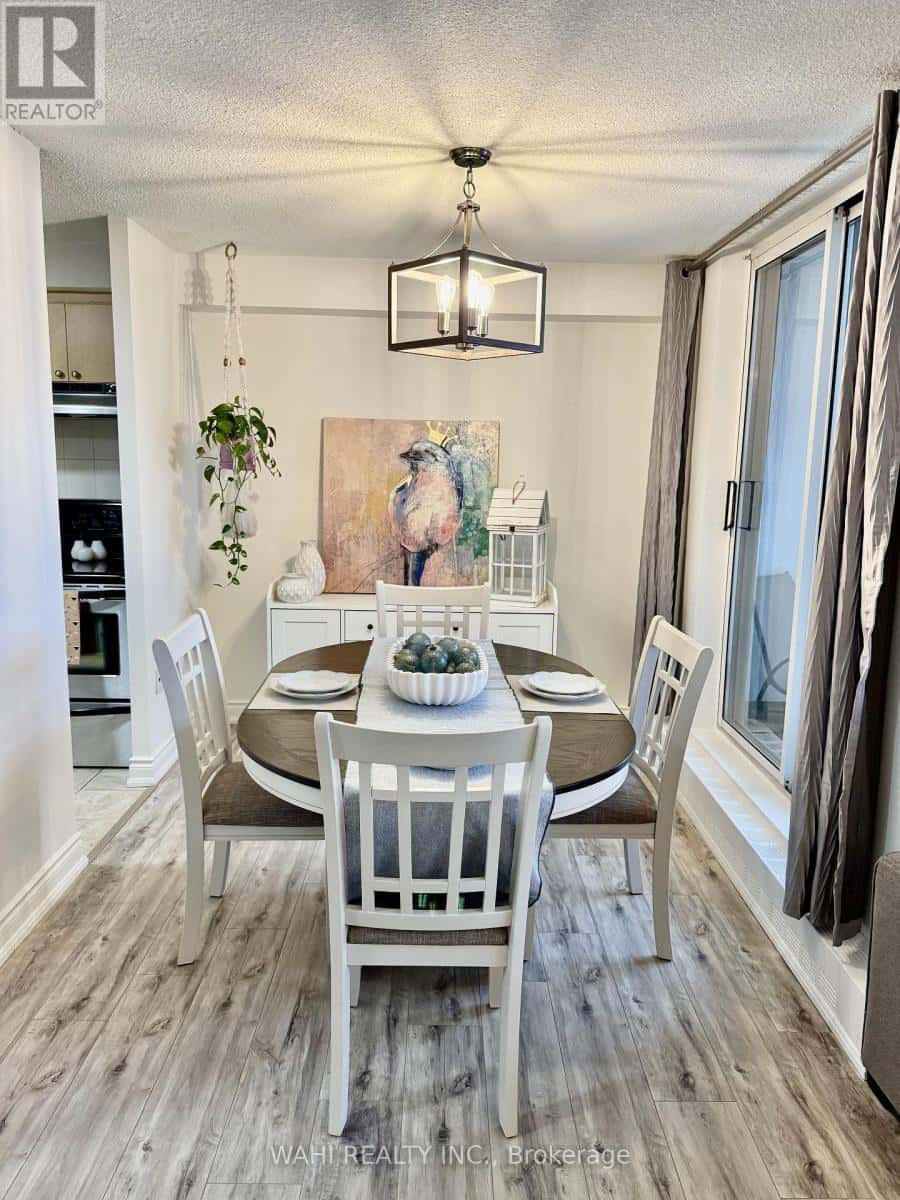 1212 - 2900 BATTLEFORD ROAD — Mississauga (Meadowvale), Ontario - Photo 2 of 27