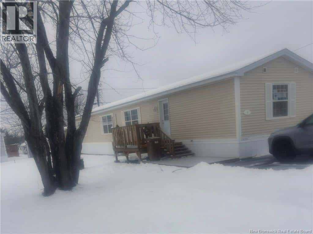 9 Daffodil Lane — Riverview, New Brunswick - Photo 2 of 27