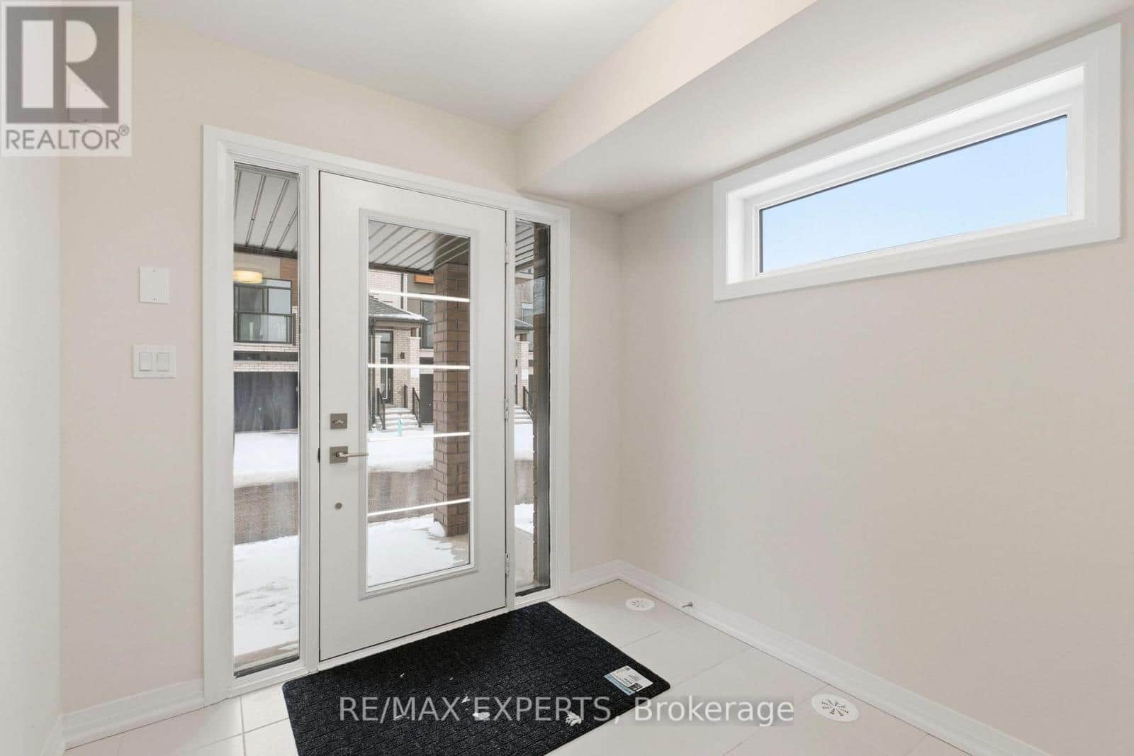 49 - 660 COLBORNE STREET W - Photo 3 of 27, Brantford, Ontario