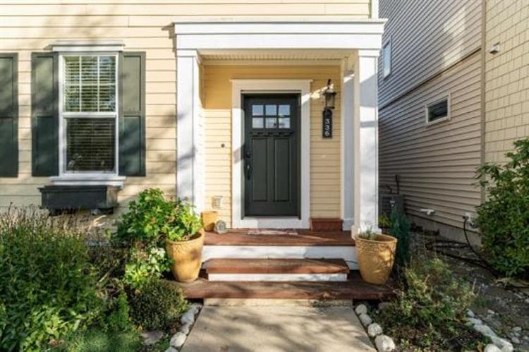 336 172 STREET - Main photo, Surrey, British Columbia