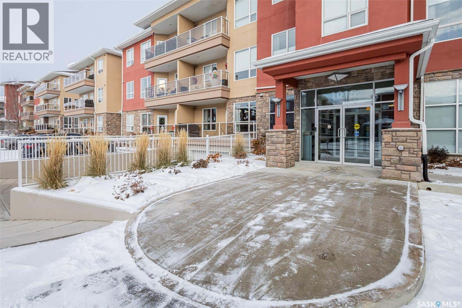 109 1015 Moss AVENUE