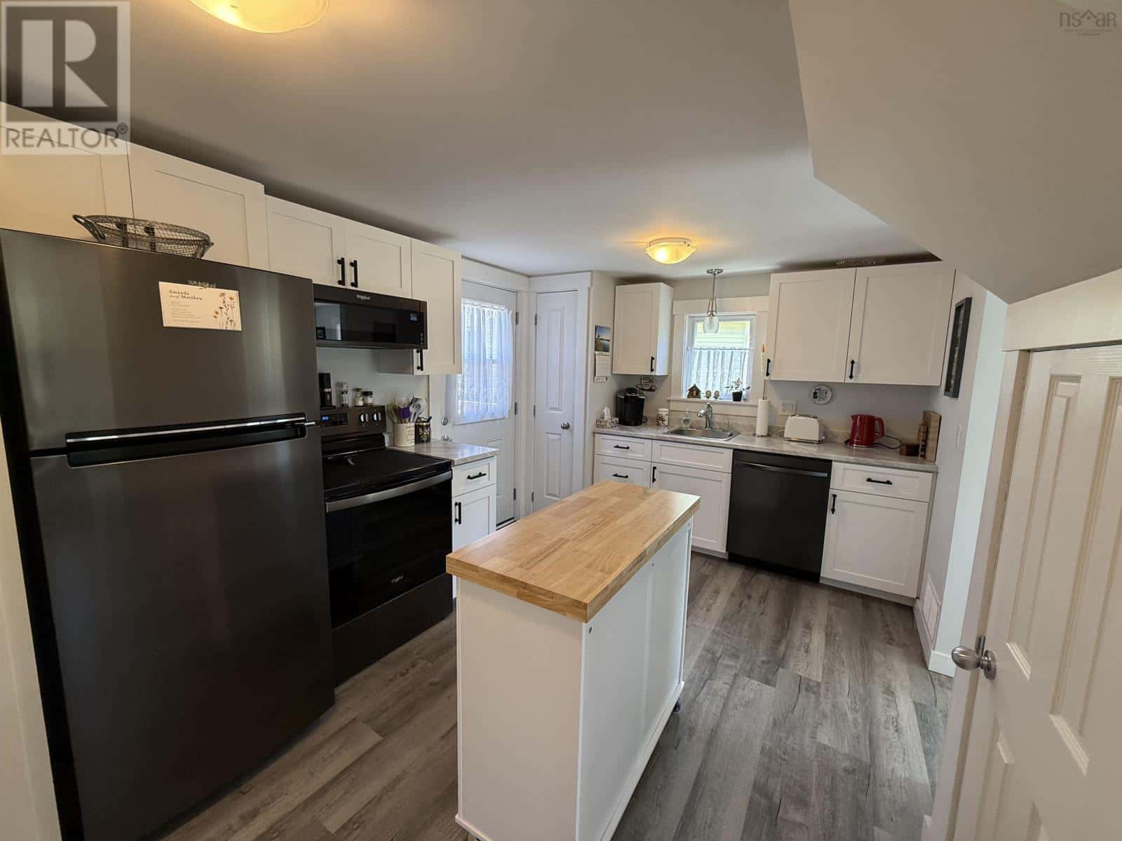 2005 EAST PRINCE Street — Salmon River, Nova Scotia - Photo 5 of 22