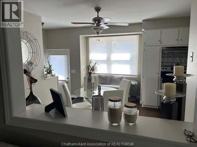 35 GARDEN VALE ROAD — Chatham, Ontario - Photo 5 of 33