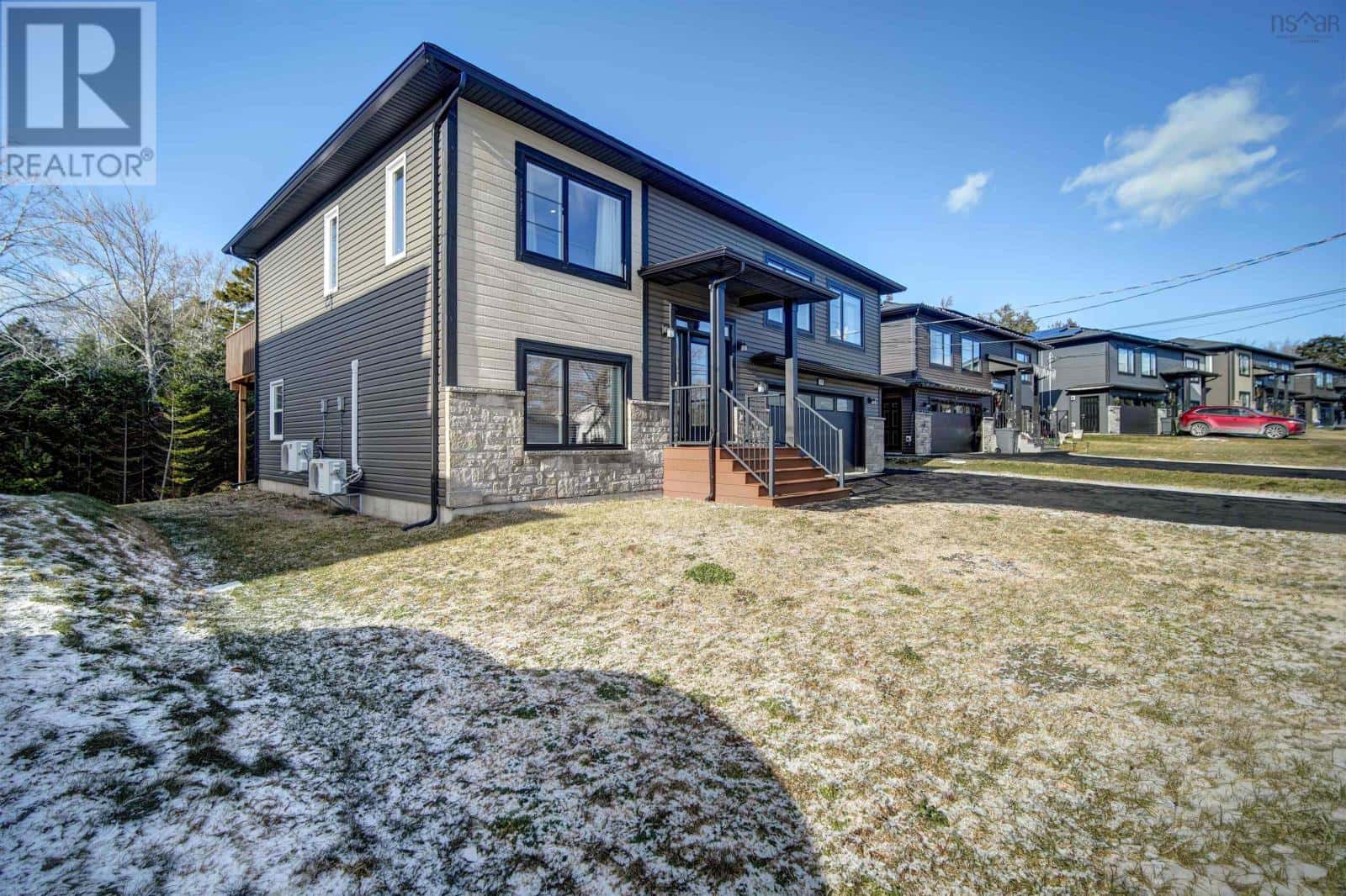 20 Hamilton Drive — Middle Sackville, Nova Scotia - Photo 3 of 47