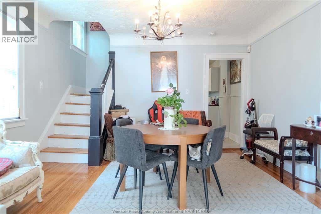 2188-2190 Moy — Windsor, Ontario - Photo 5 of 41