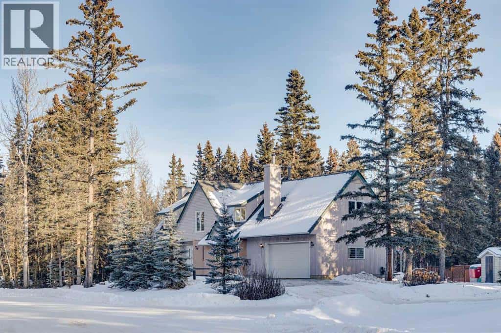 10 Wolf Drive — Rural Rocky View County, Alberta - Photo 3 of 49