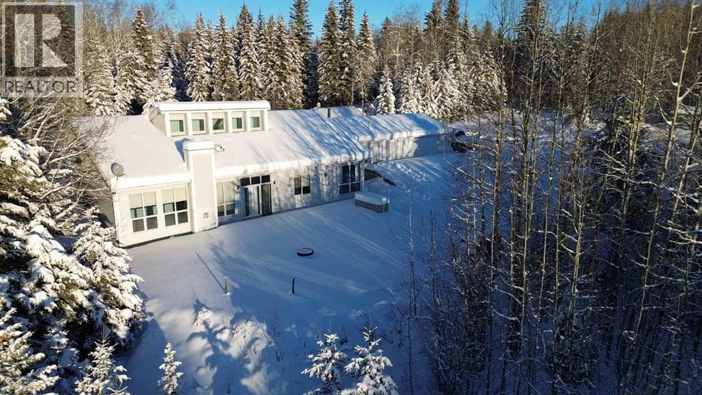 590014 Range Road 113A — Rural Woodlands County, Alberta - Main photo