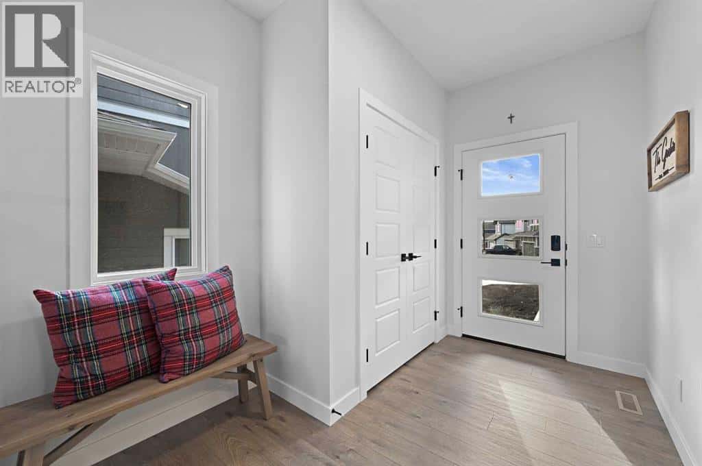 34 Ranchers View — Okotoks, Alberta - Photo 3 of 50