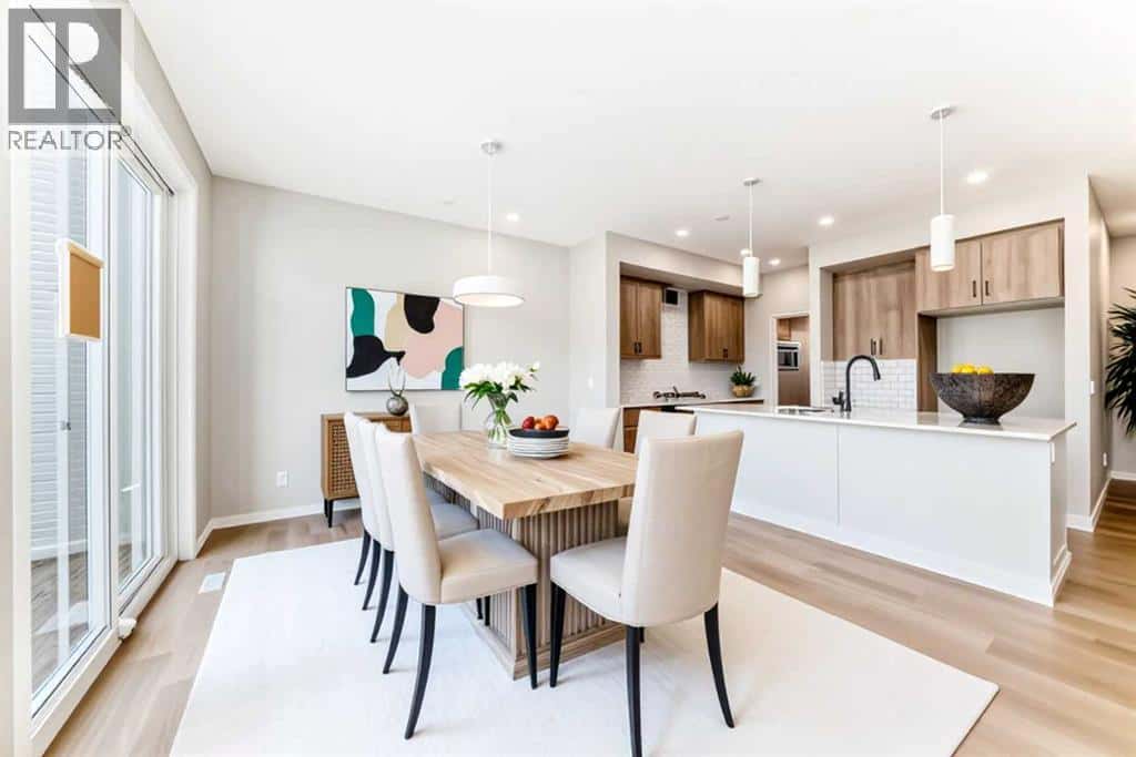 62 Hotchkiss Row SE — Calgary, Alberta - Photo 4 of 44