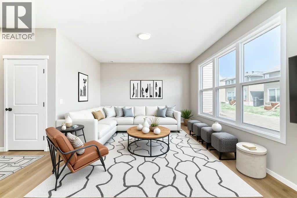 62 Hotchkiss Row SE — Calgary, Alberta - Photo 3 of 44