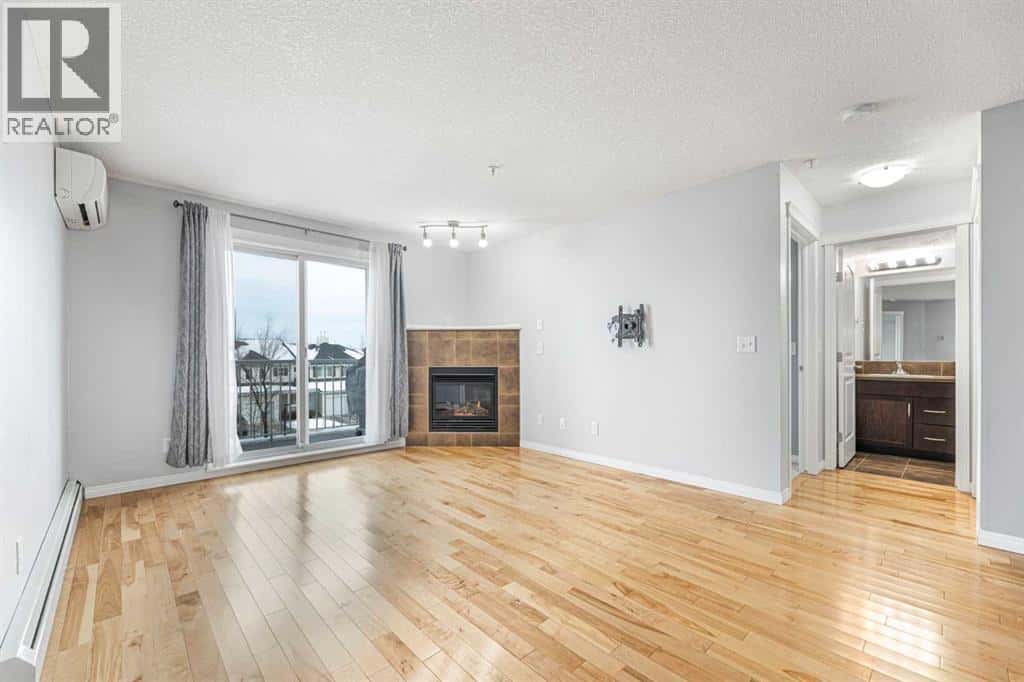 Calgary — Calgary - Photo 5 of 26