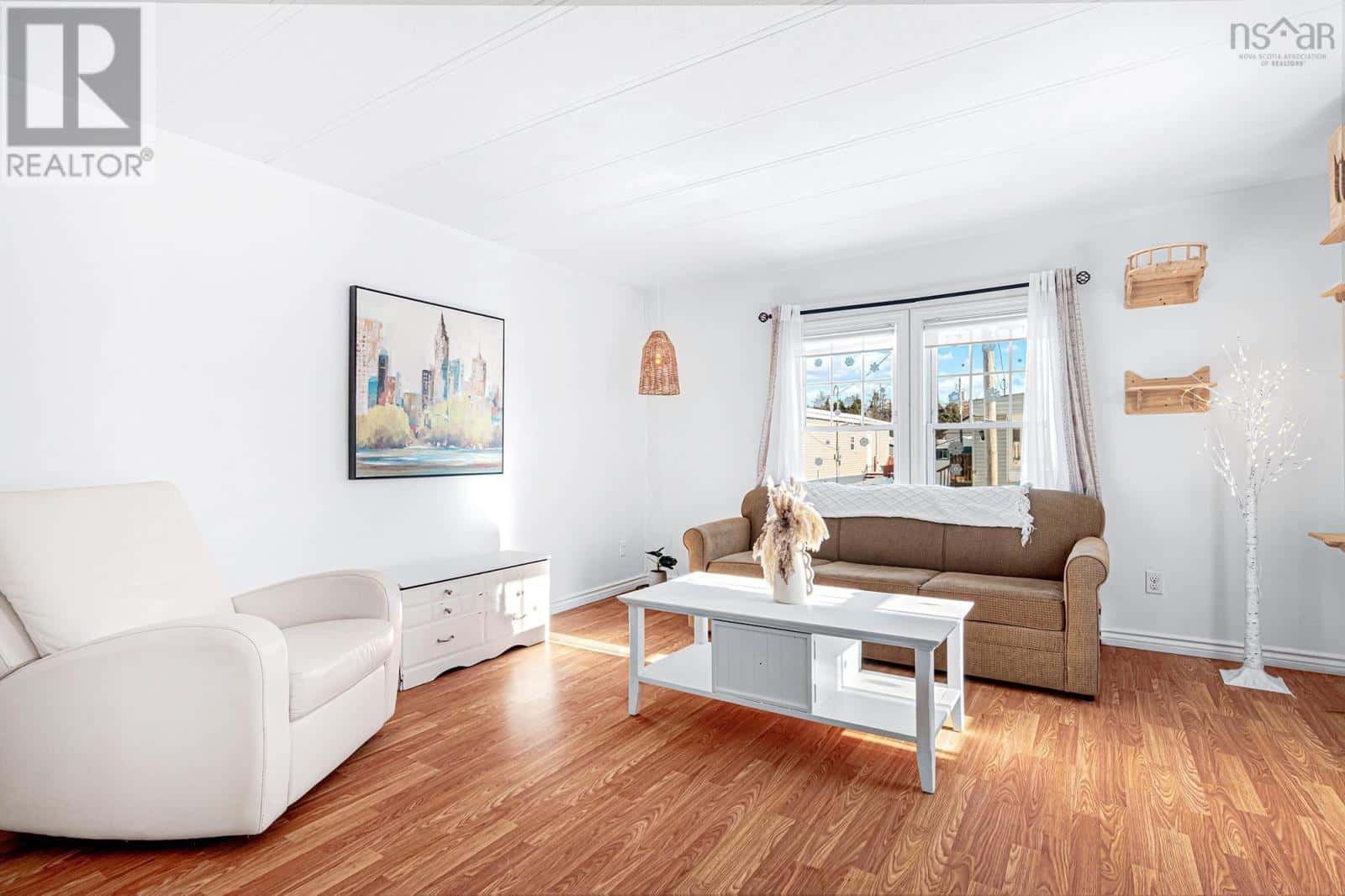 Dartmouth — Dartmouth - Photo 3 of 31