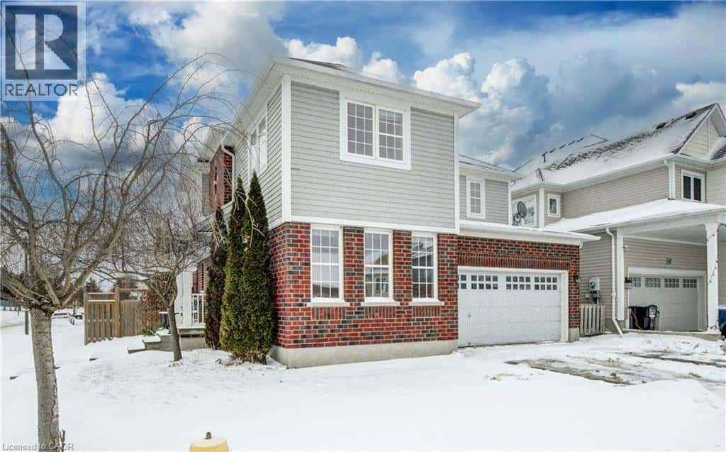 51 SHIELDS Street — Breslau, Ontario - Photo 5 of 48