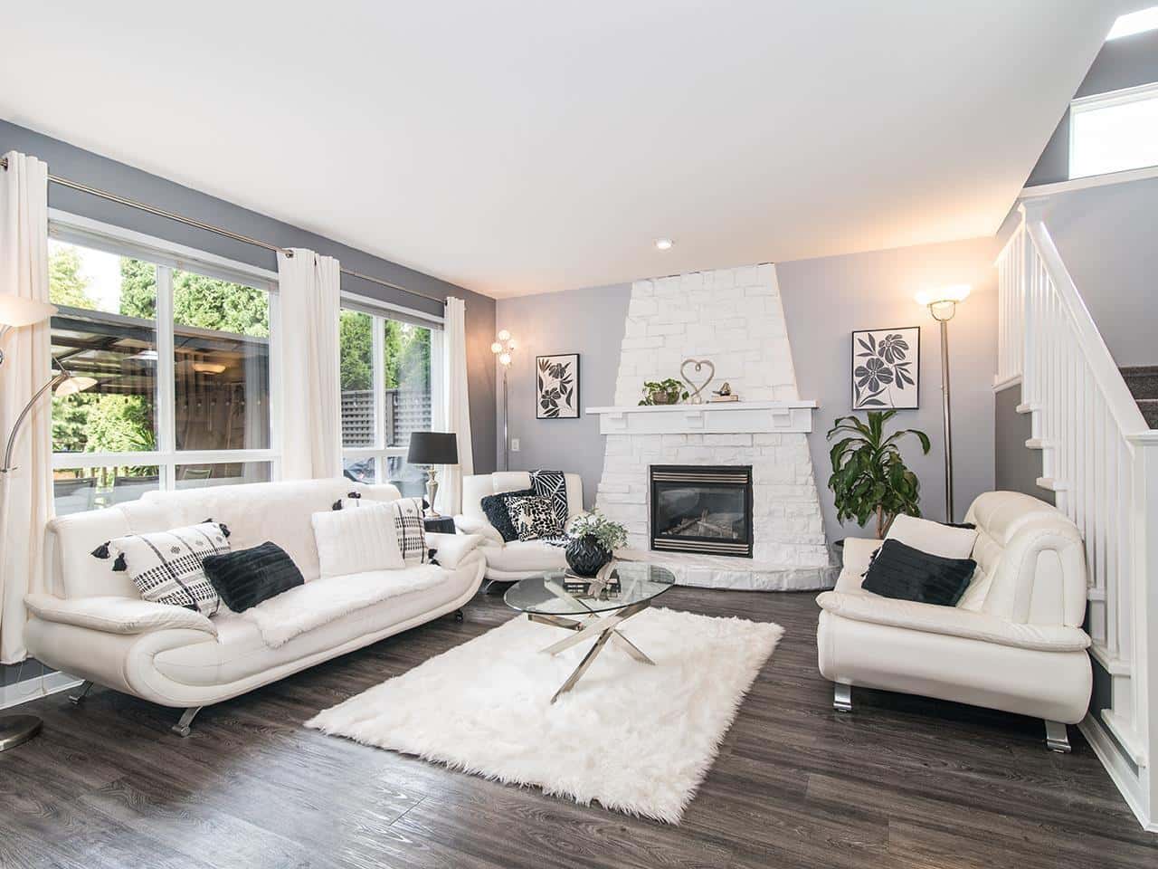 14579 33B AVENUE — Surrey, British Columbia - Photo 5 of 40