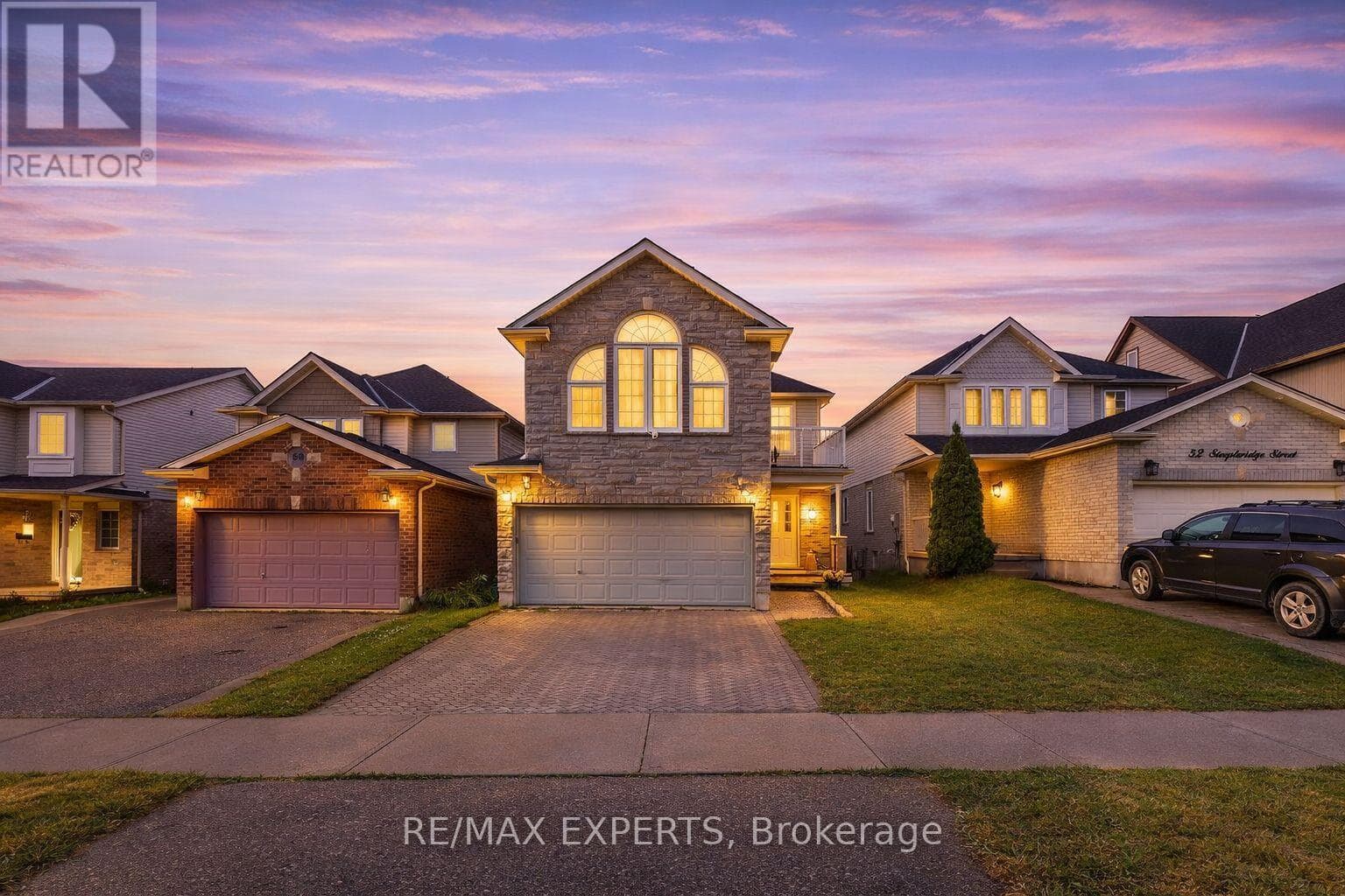 56 STEEPLERIDGE STREET — Kitchener, Ontario - Main photo