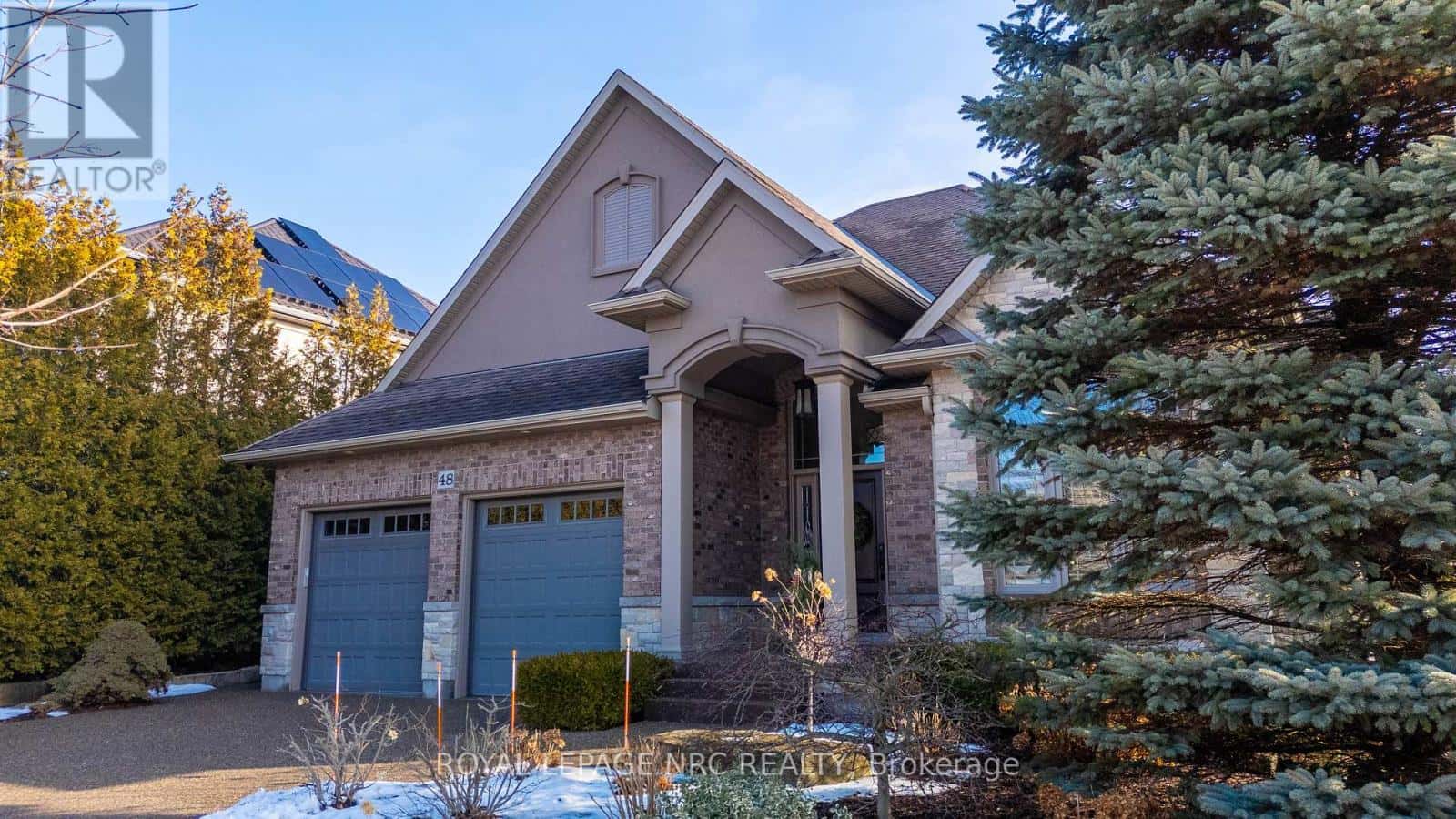 48 TIMMSDALE CRESCENT — Pelham (Fonthill), Ontario - Photo 3 of 47