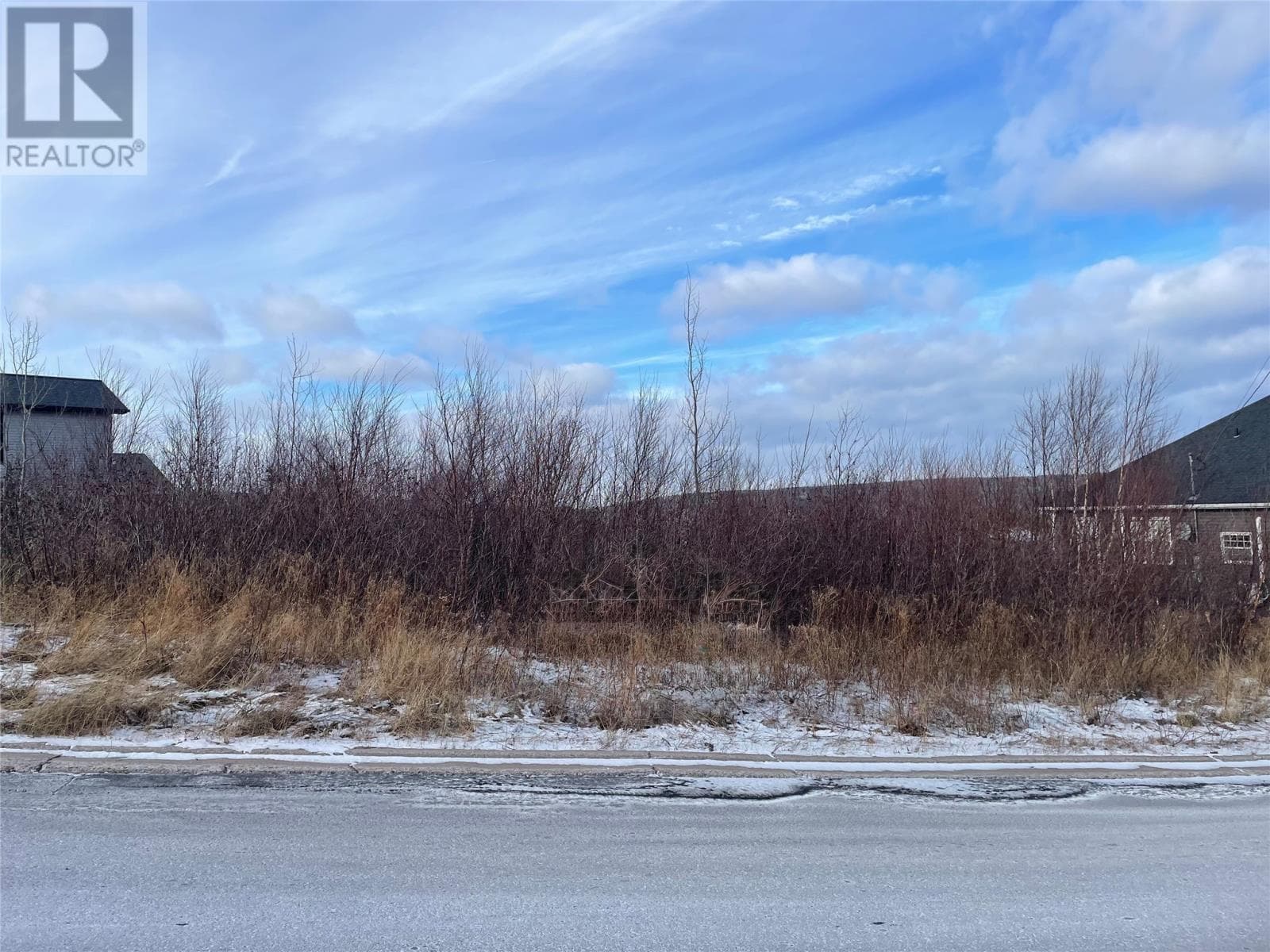 52 Sunset Drive — Clarenville, Newfoundland & Labrador - Main photo