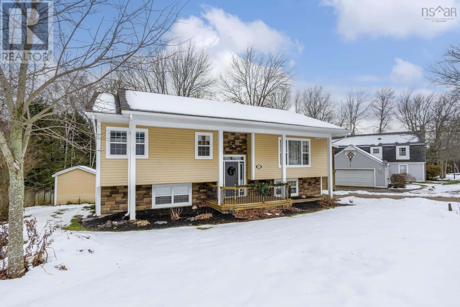 41 MacDonald Park Road — Kentville, Nova Scotia - Photo 2 of 50