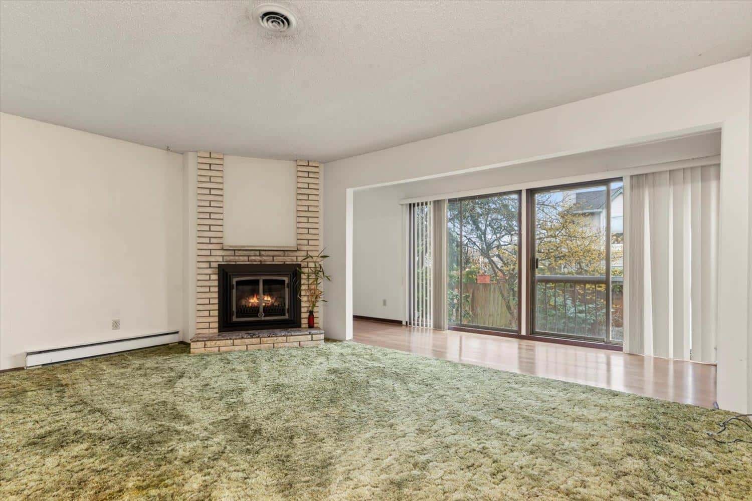 1 9446 HAZEL STREET, Chilliwack Proper East — Chilliwack, British Columbia - Photo 4 of 37