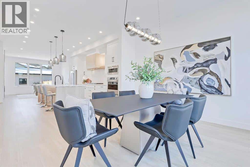 4605 80 Street NW — Calgary, Alberta - Photo 2 of 50