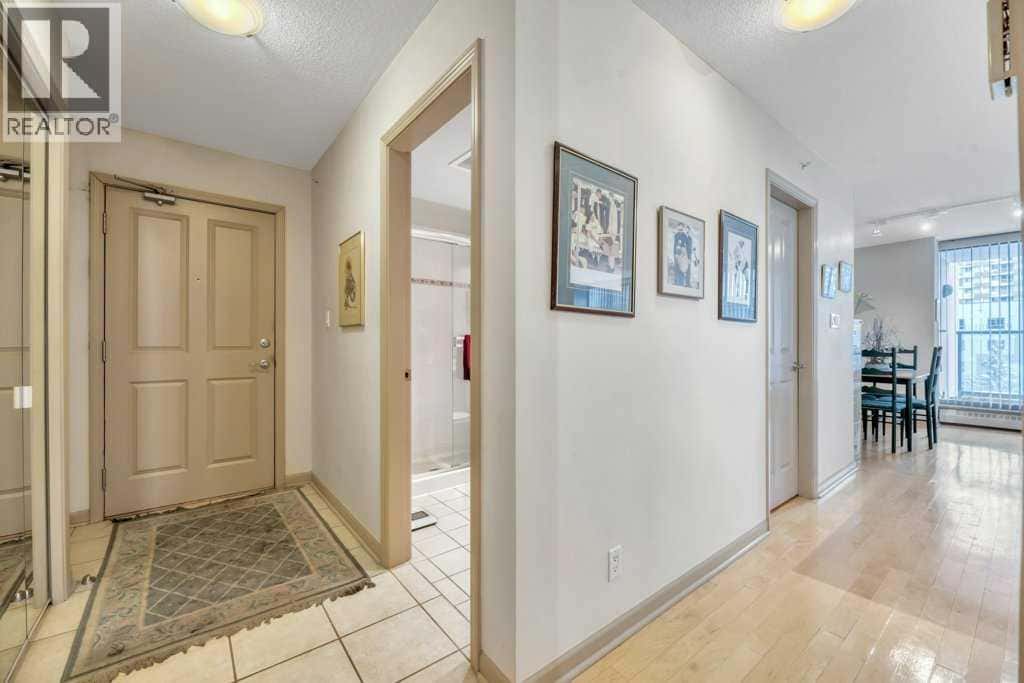 507, 650 10 Street SW — Calgary, Alberta - Photo 3 of 29
