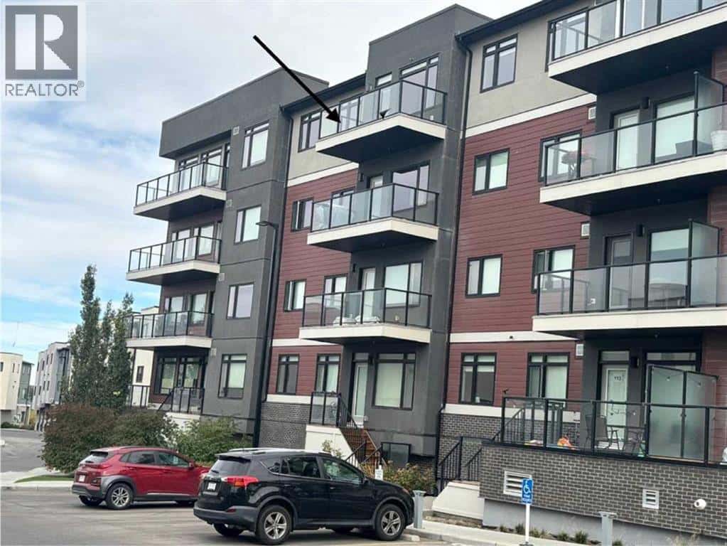 414, 214 Sherwood Square NW — Calgary, Alberta - Photo 2 of 31