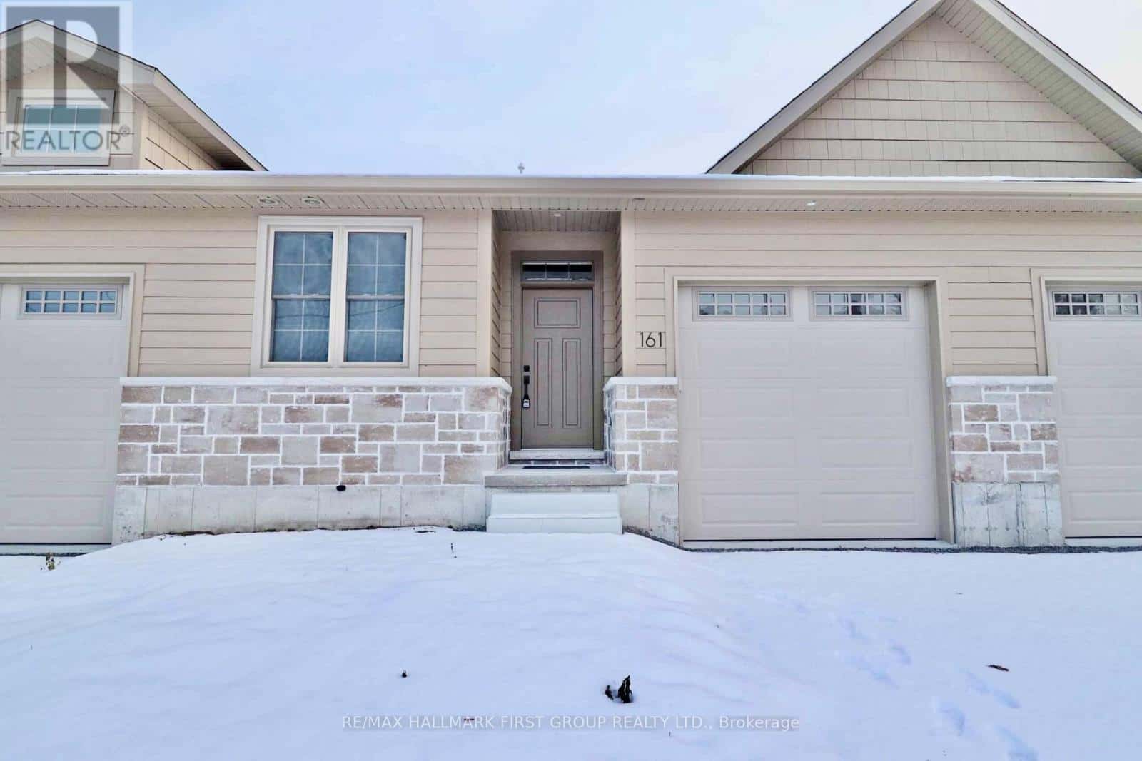 Tweed (Tweed (Village)) — Tweed (Tweed (Village)) - Photo 3 of 28