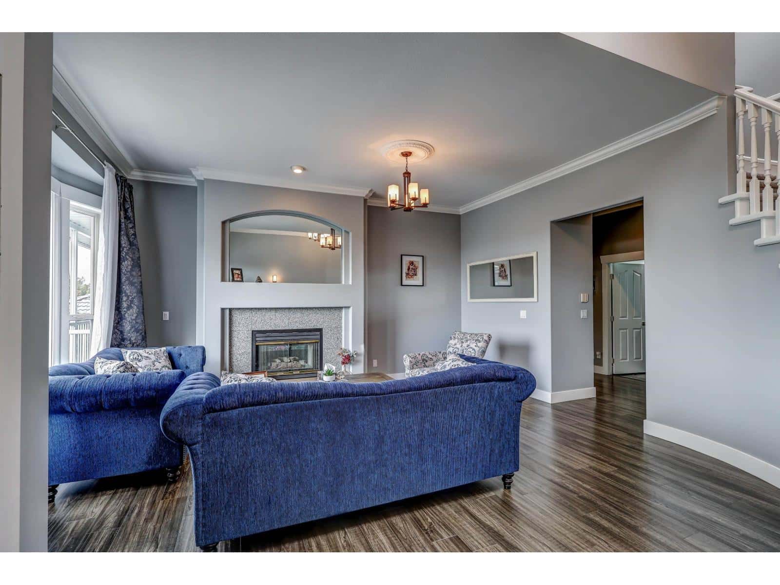 8222 NECHAKO DRIVE — Delta, British Columbia - Photo 2 of 40