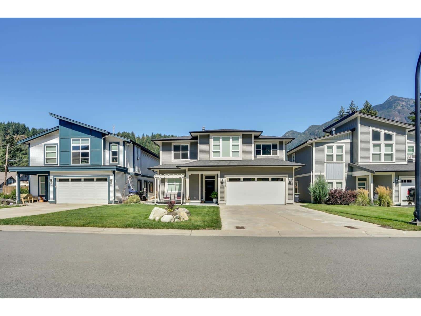 65517 SKYLARK LANE, Hope — Hope, British Columbia - Photo 2 of 40