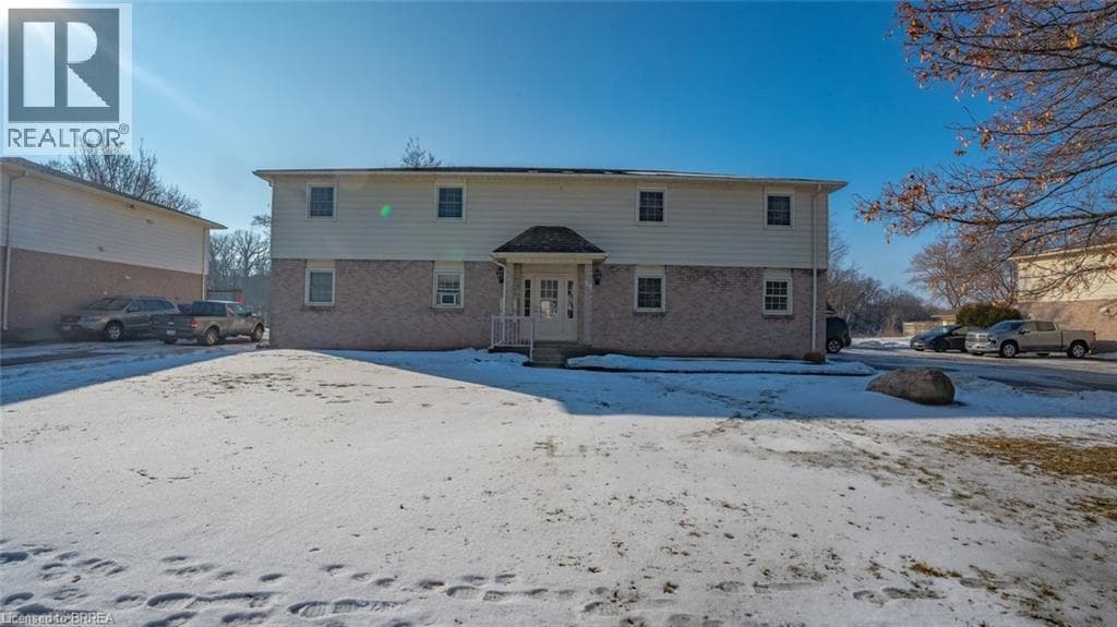 58 WILLOW Street — Paris, Ontario - Main photo