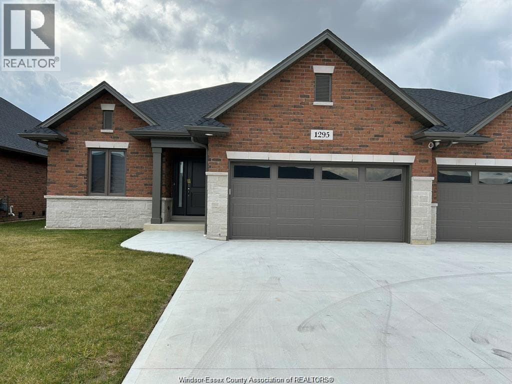 LaSalle — LaSalle - Main photo