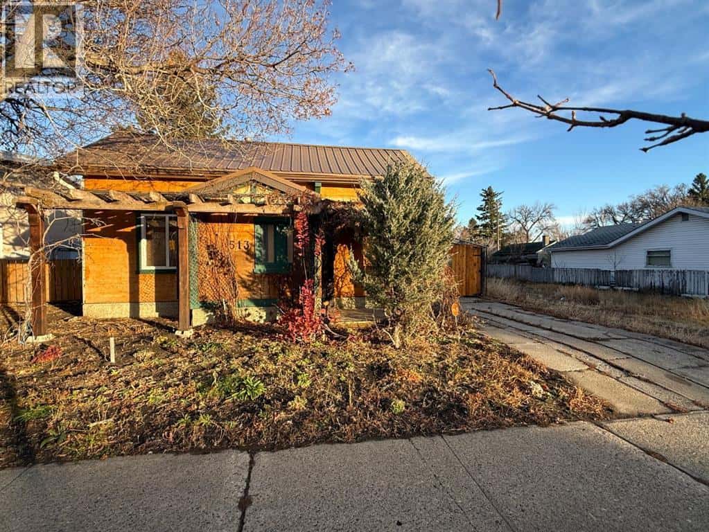 Lethbridge — Lethbridge - Photo 2 of 22