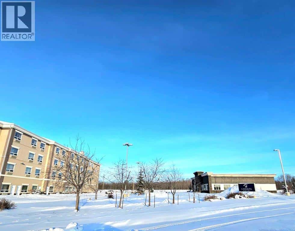 9512 83 Avenue — Lac La Biche - Photo 5 of 6