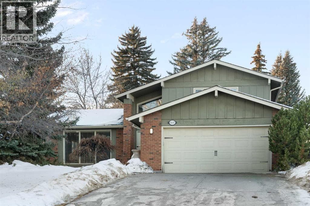 1447 Acadia Drive SE — Calgary - Main photo