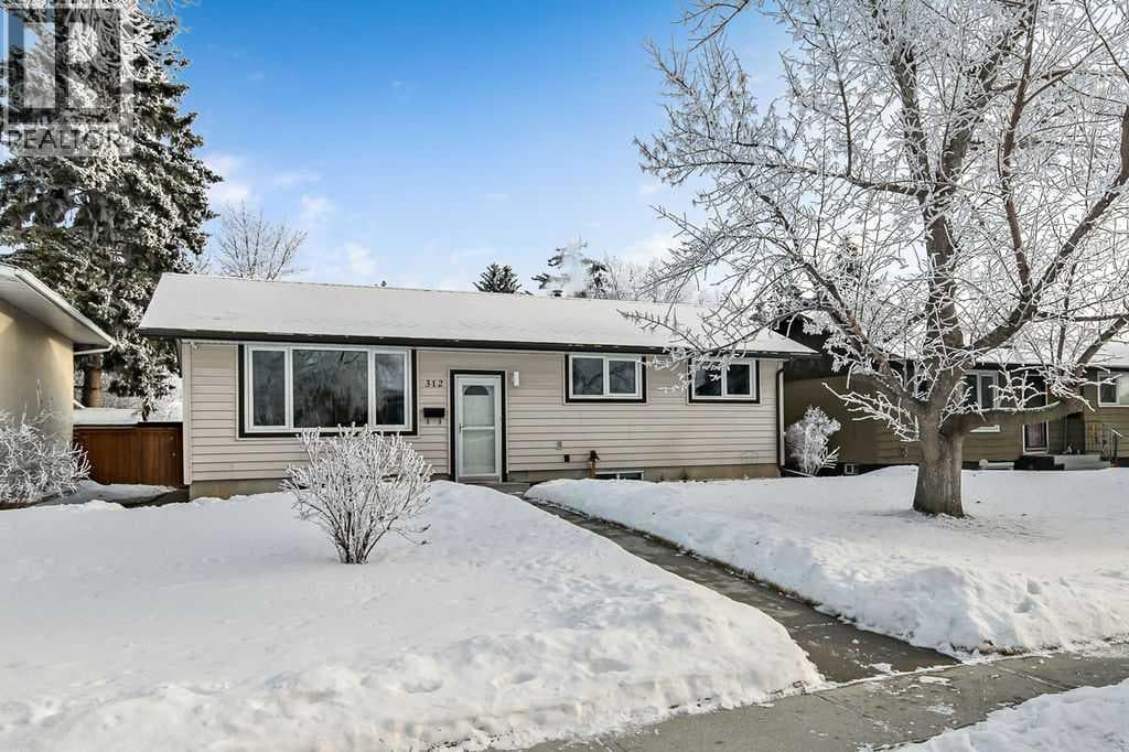 312 Foritana Road SE — Calgary, Alberta - Main photo